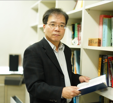 Dongsik Kim